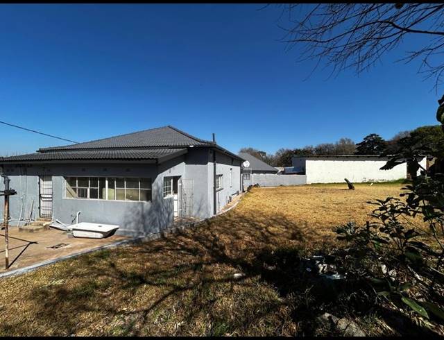 6 BEDROOM HOUSE FOR SALE IN JEPPESTOWN